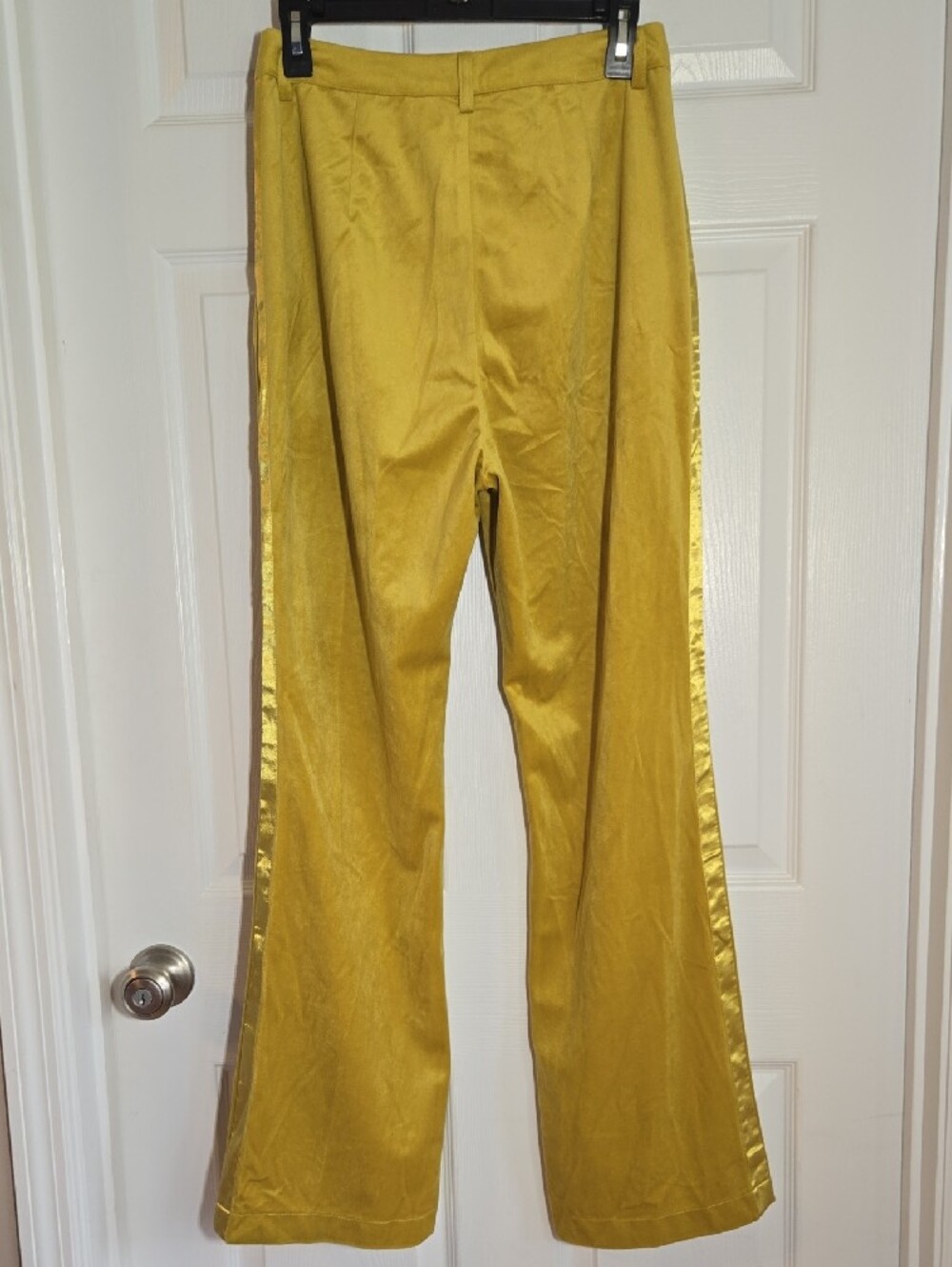 7 For All Mankind Wide Leg Pants in Mustard Yellow - Picture 6 of 10